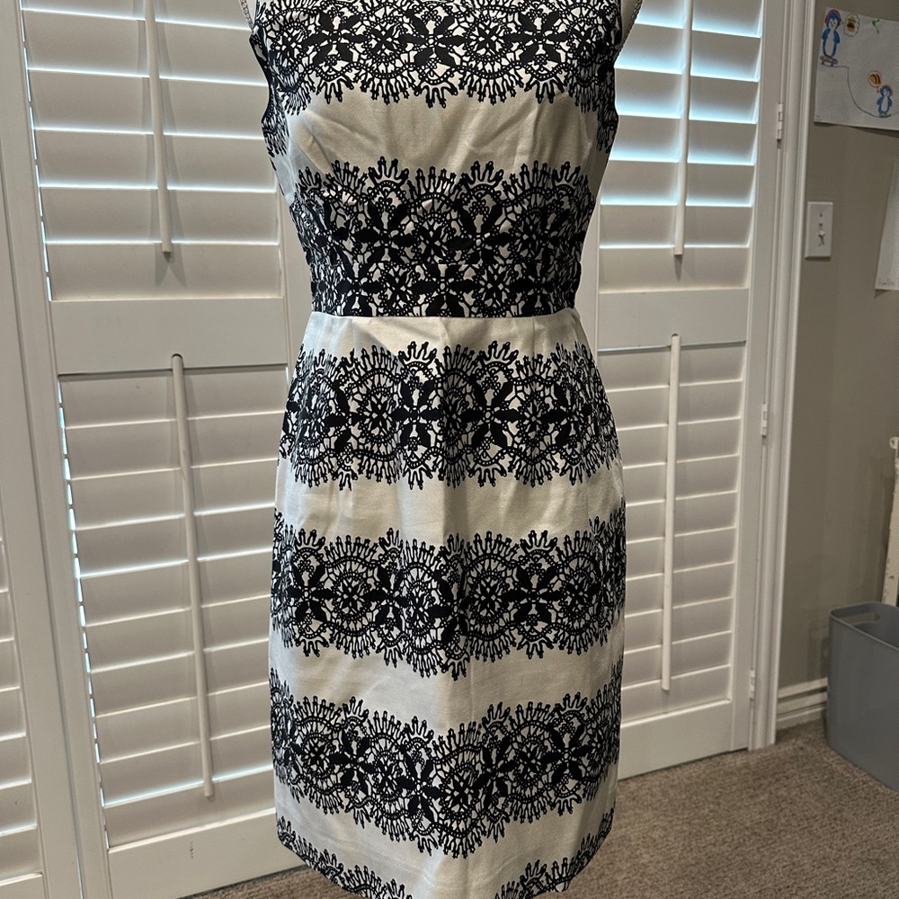 Elegant Black and White Silk Print Dress